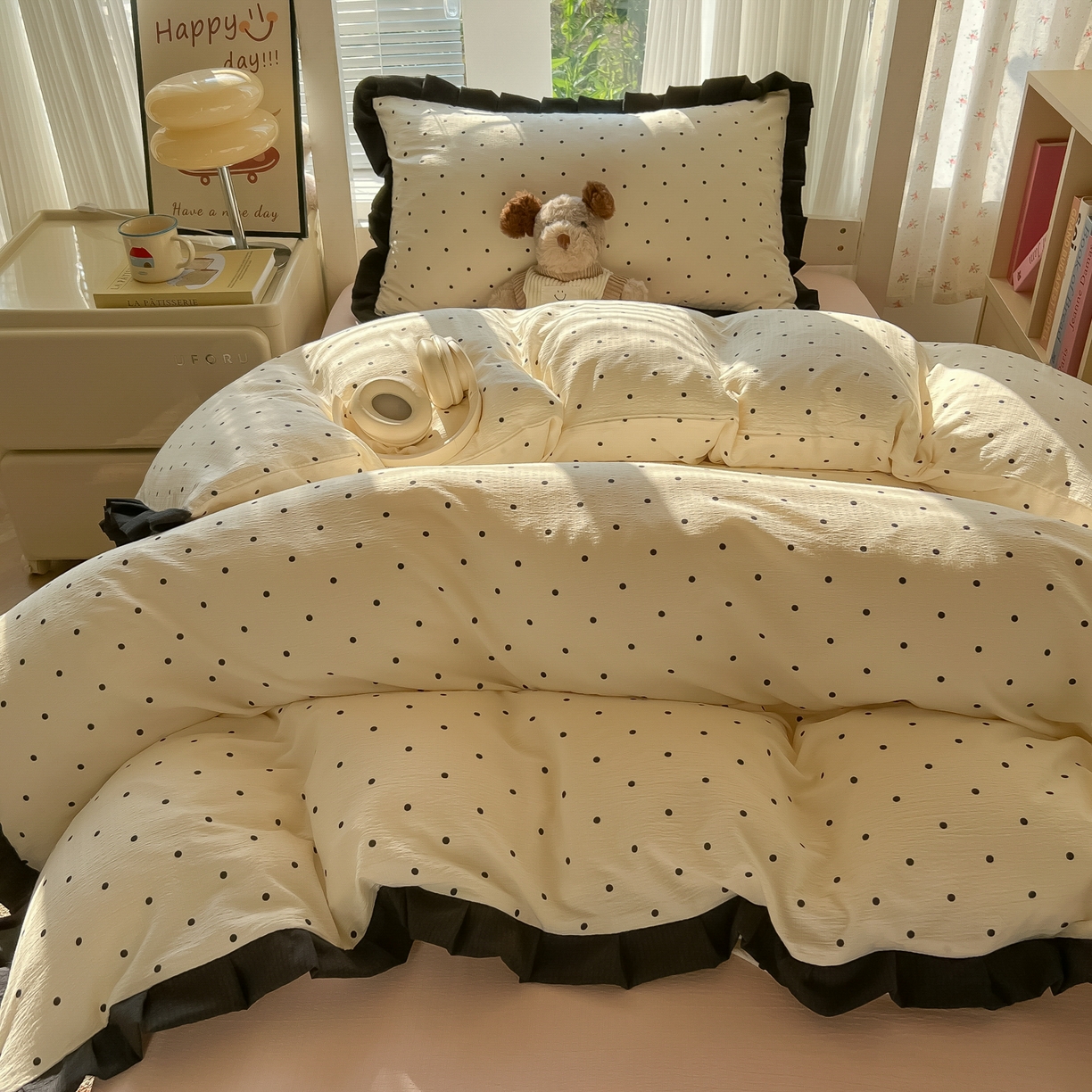91家纺网 家纺一手货源 找家纺 （总）韩巢家纺 2025新款小波点学生宿舍寝室上下铺三件套开学季花边被套四件套