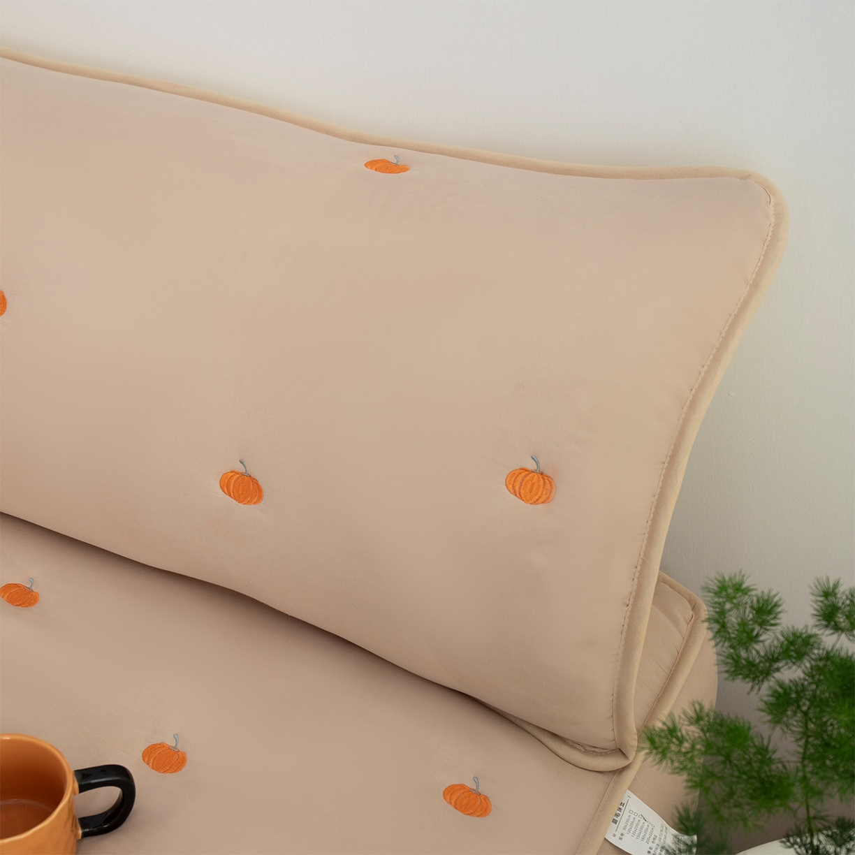 91家纺网 家纺一手货源 找家纺 乐居家纺 2025新款A类夹棉绣花双人枕套-南瓜 卡其