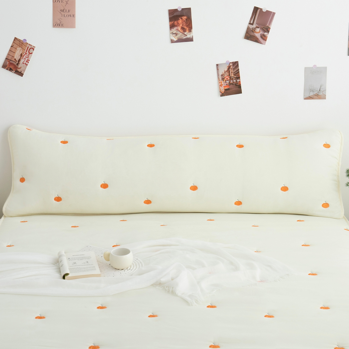 91家纺网 家纺一手货源 找家纺 乐居家纺 2025新款A类夹棉绣花双人枕套-南瓜 米白