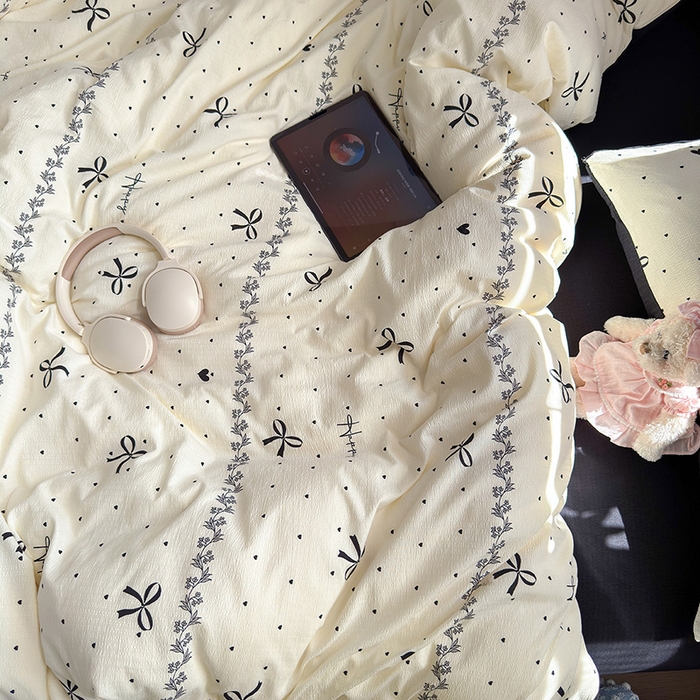 91家纺网 家纺一手货源 找家纺 罗亿家纺 2025新款云感双层纱印花四件套 童话-美梦结