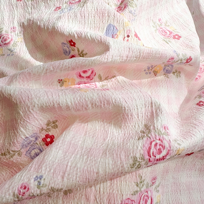 91家纺网 家纺一手货源 找家纺 罗亿家纺 2025新款云感双层纱印花四件套 童话-萌主后花园