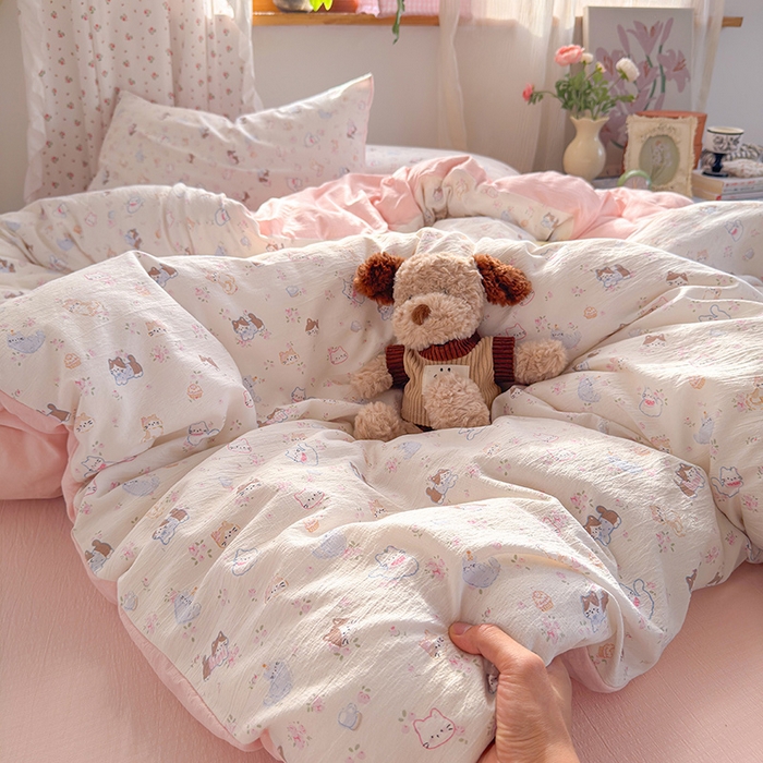 罗亿家纺 2025新款云感双层纱印花四件套 童话-晴天小猫