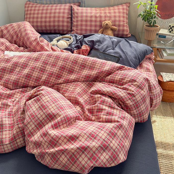 91家纺网 家纺一手货源 找家纺 罗亿家纺 2025新款云感双层纱印花四件套 童话-圣诞