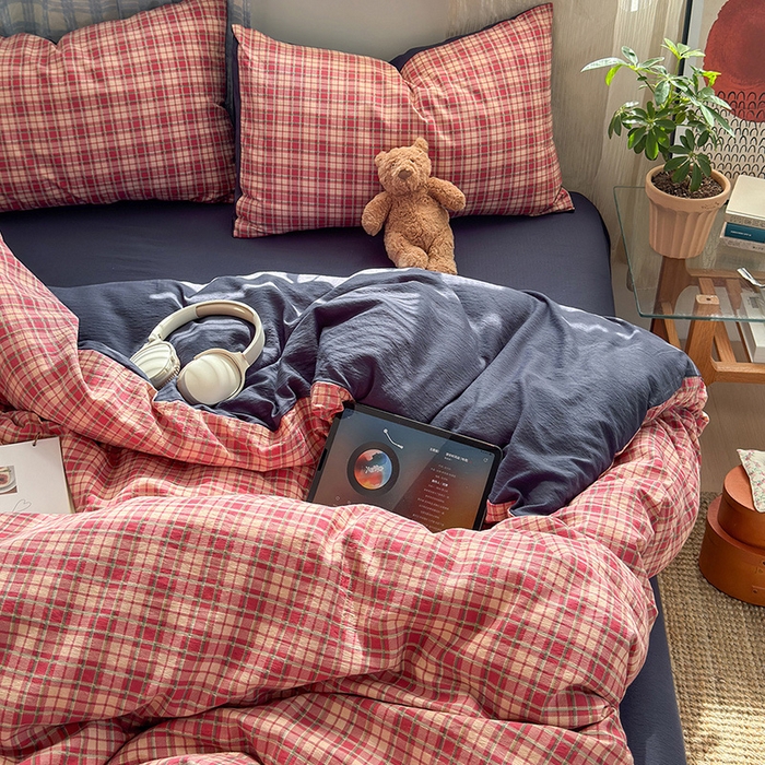 91家纺网 家纺一手货源 找家纺 罗亿家纺 2025新款云感双层纱印花四件套 童话-圣诞