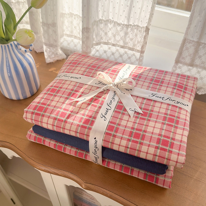 91家纺网 家纺一手货源 找家纺 罗亿家纺 2025新款云感双层纱印花四件套 童话-圣诞