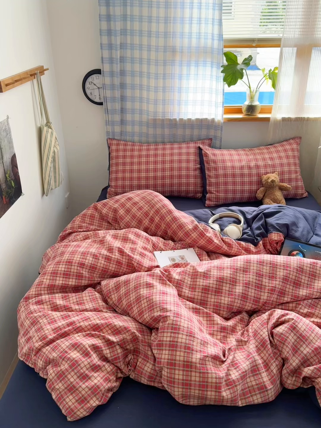 91家纺网 家纺一手货源 找家纺 罗亿家纺 2025新款云感双层纱印花四件套 童话-圣诞