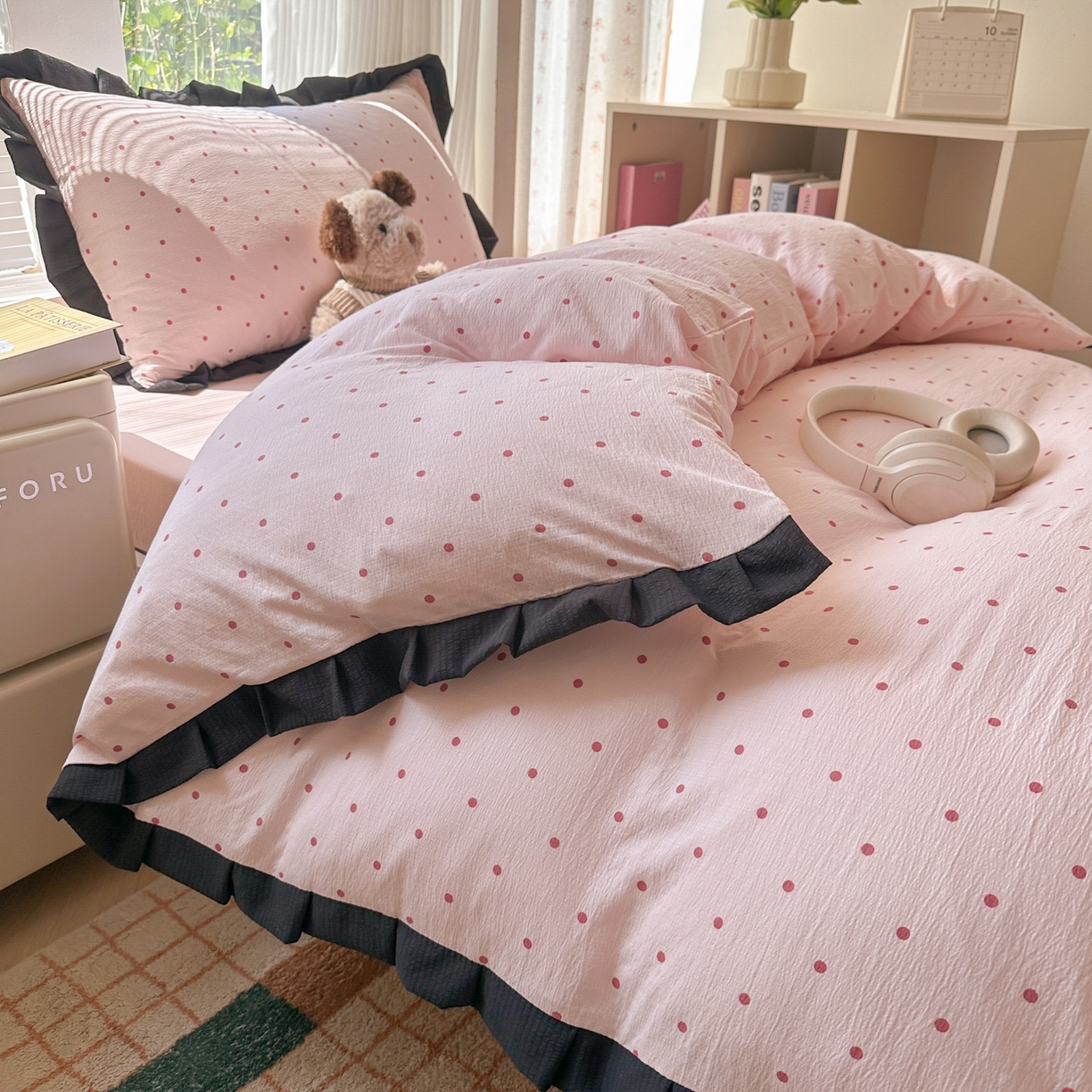 韩巢家纺 2025新款小波点学生宿舍寝室上下铺三件套开学季花边被套四件套 红深粉波点【黑皱皱花边款】