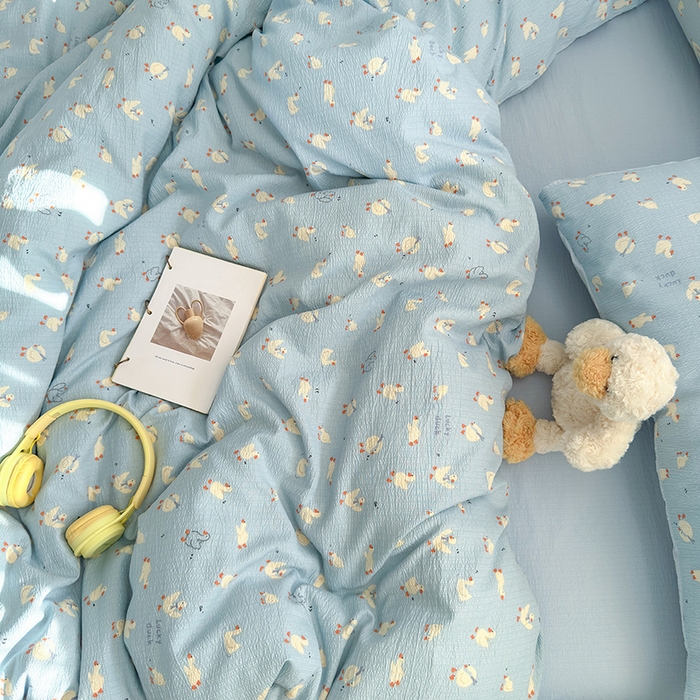 91家纺网 家纺一手货源 找家纺 罗亿家纺 2025新款云感双层纱印花四件套 童话-向天歌