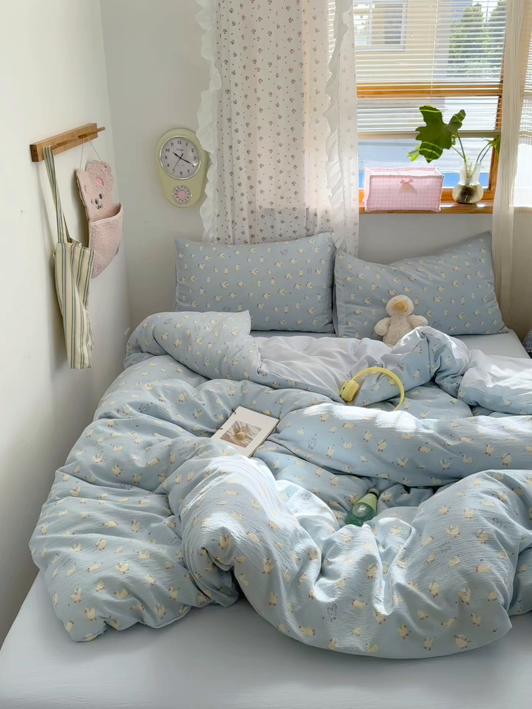 91家纺网 家纺一手货源 找家纺 罗亿家纺 2025新款云感双层纱印花四件套 童话-向天歌