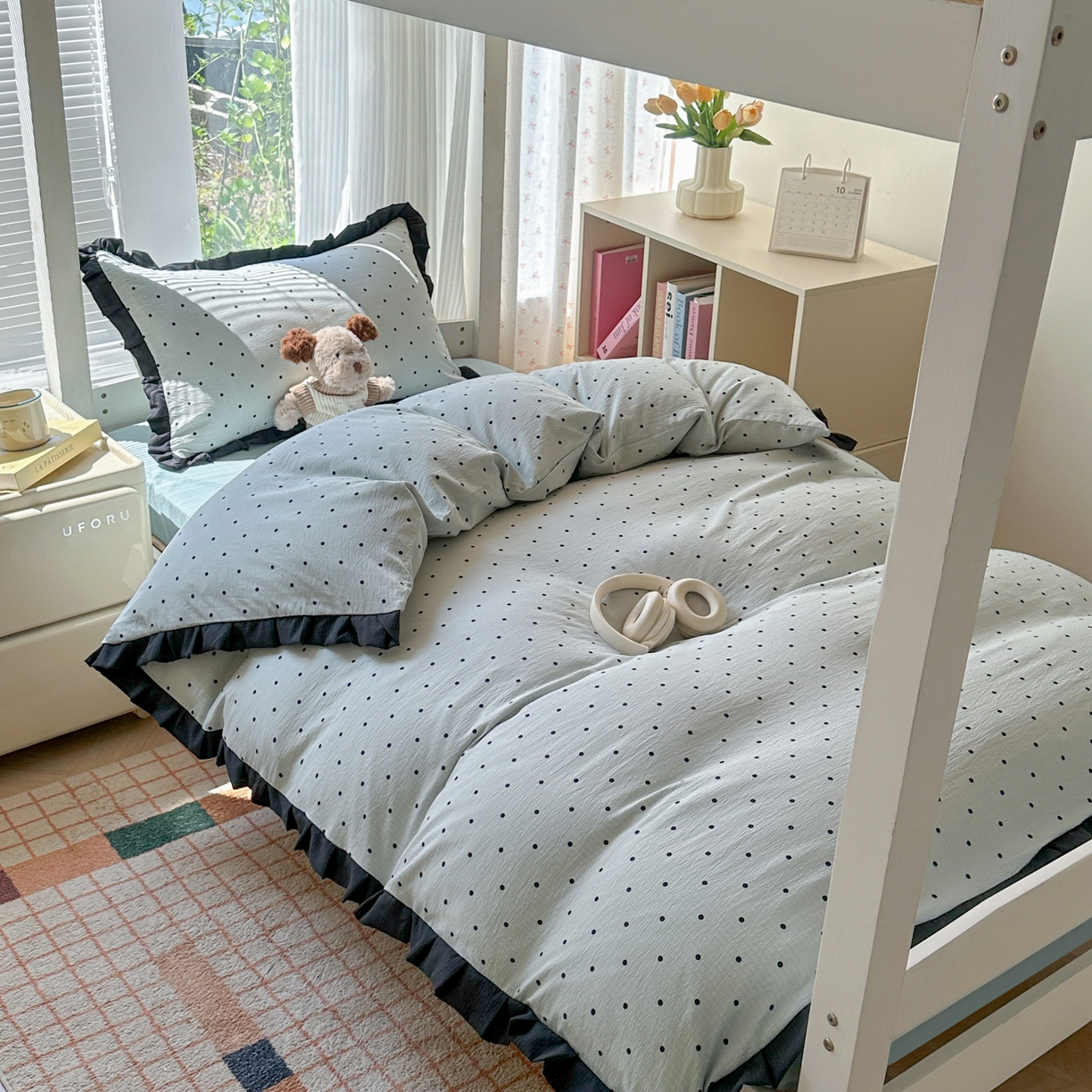 91家纺网 家纺一手货源 找家纺 韩巢家纺 2025新款小波点学生宿舍寝室上下铺三件套开学季花边被套四件套 蓝灰波点【黑皱皱花边款】
