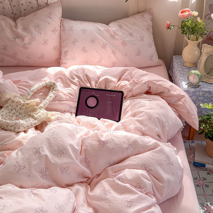 91家纺网 家纺一手货源 找家纺 罗亿家纺 2025新款云感双层纱印花四件套 童话-心愿