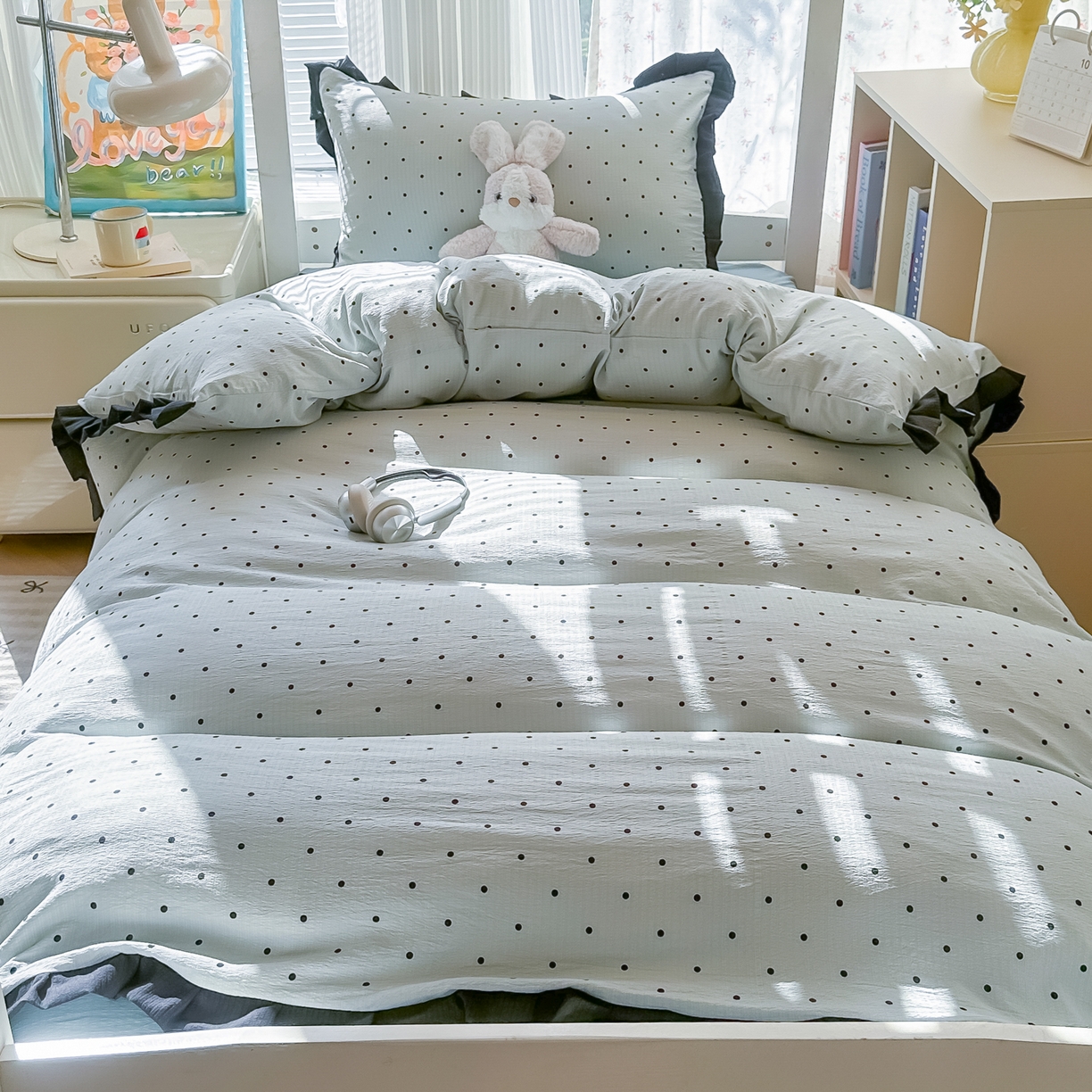 91家纺网 家纺一手货源 找家纺 韩巢家纺 2025新款小波点学生宿舍寝室上下铺三件套开学季花边被套四件套 蓝灰波点【黑皱皱花边款】