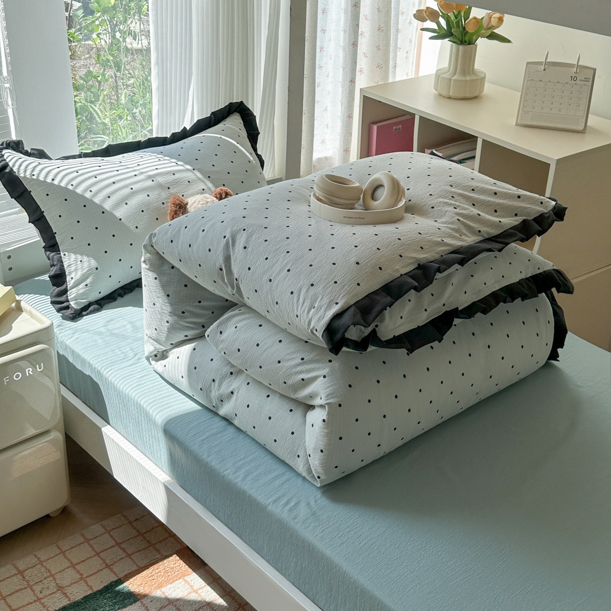 91家纺网 家纺一手货源 找家纺 韩巢家纺 2025新款小波点学生宿舍寝室上下铺三件套开学季花边被套四件套 蓝灰波点【黑皱皱花边款】