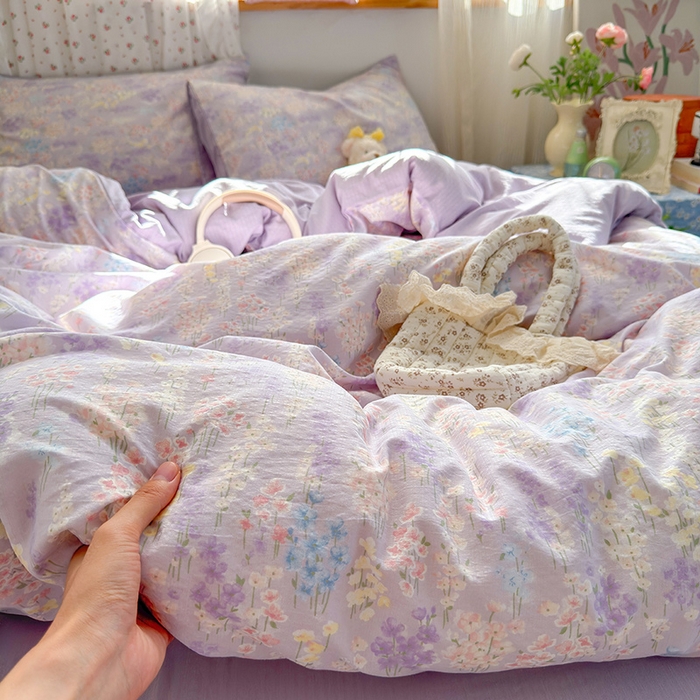 91家纺网 家纺一手货源 找家纺 罗亿家纺 2025新款云感双层纱印花四件套 童话-薰衣草