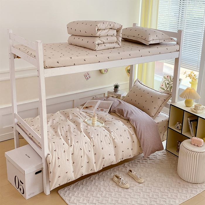 91家纺网 家纺一手货源 找家纺 （总）春皖家纺 2025新款学生季全棉纯棉13070印花宿舍三件套上下铺三件套