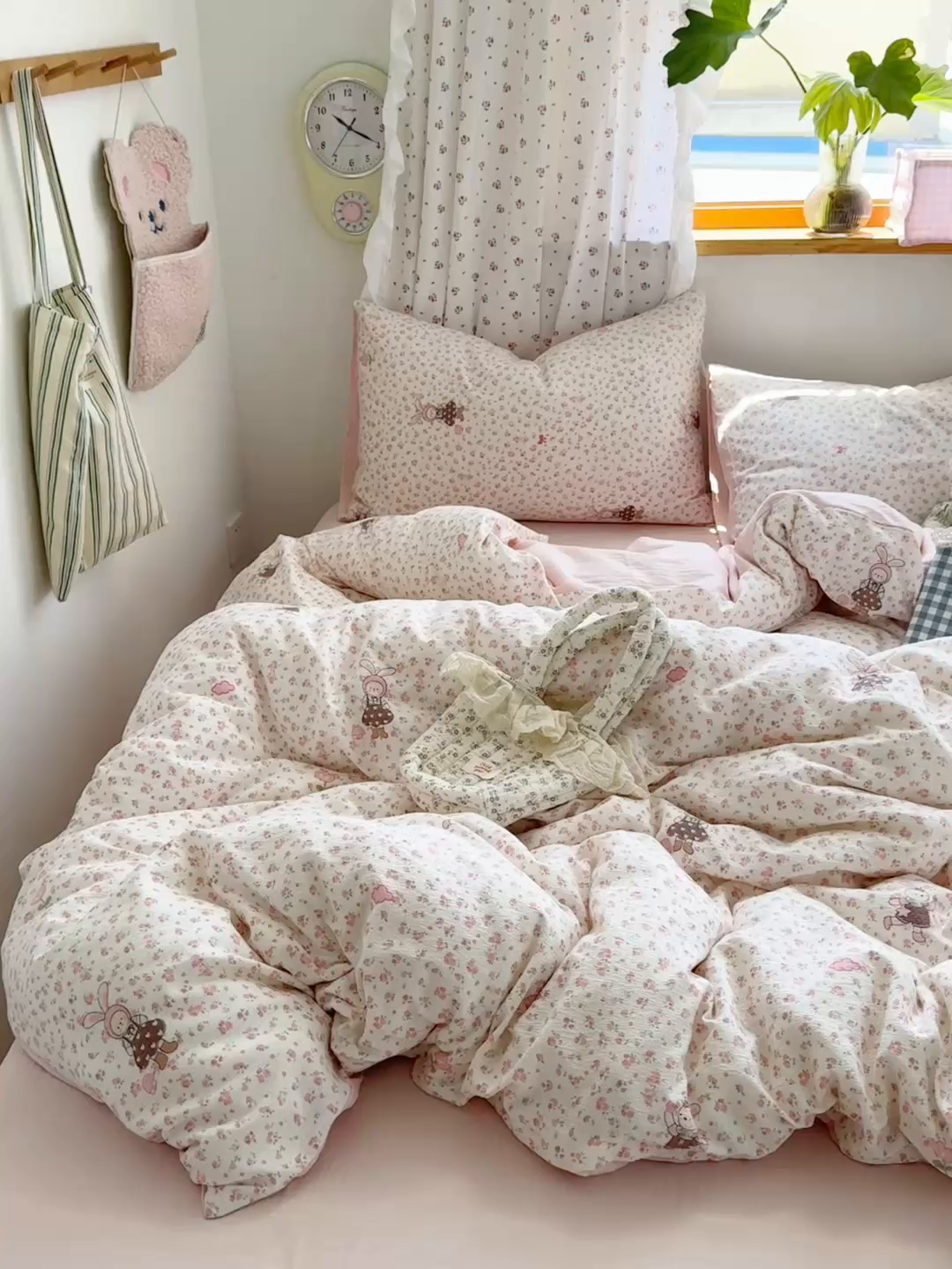 91家纺网 家纺一手货源 找家纺 （总）罗亿家纺 2025新款云感双层纱印花四件套