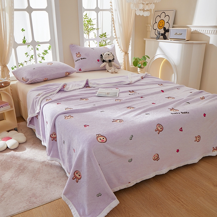 91家纺网 家纺一手货源 找家纺 楼兰公主 2025新款云朵绒卡通刺绣毛毯盖毯毯子 Bu lala