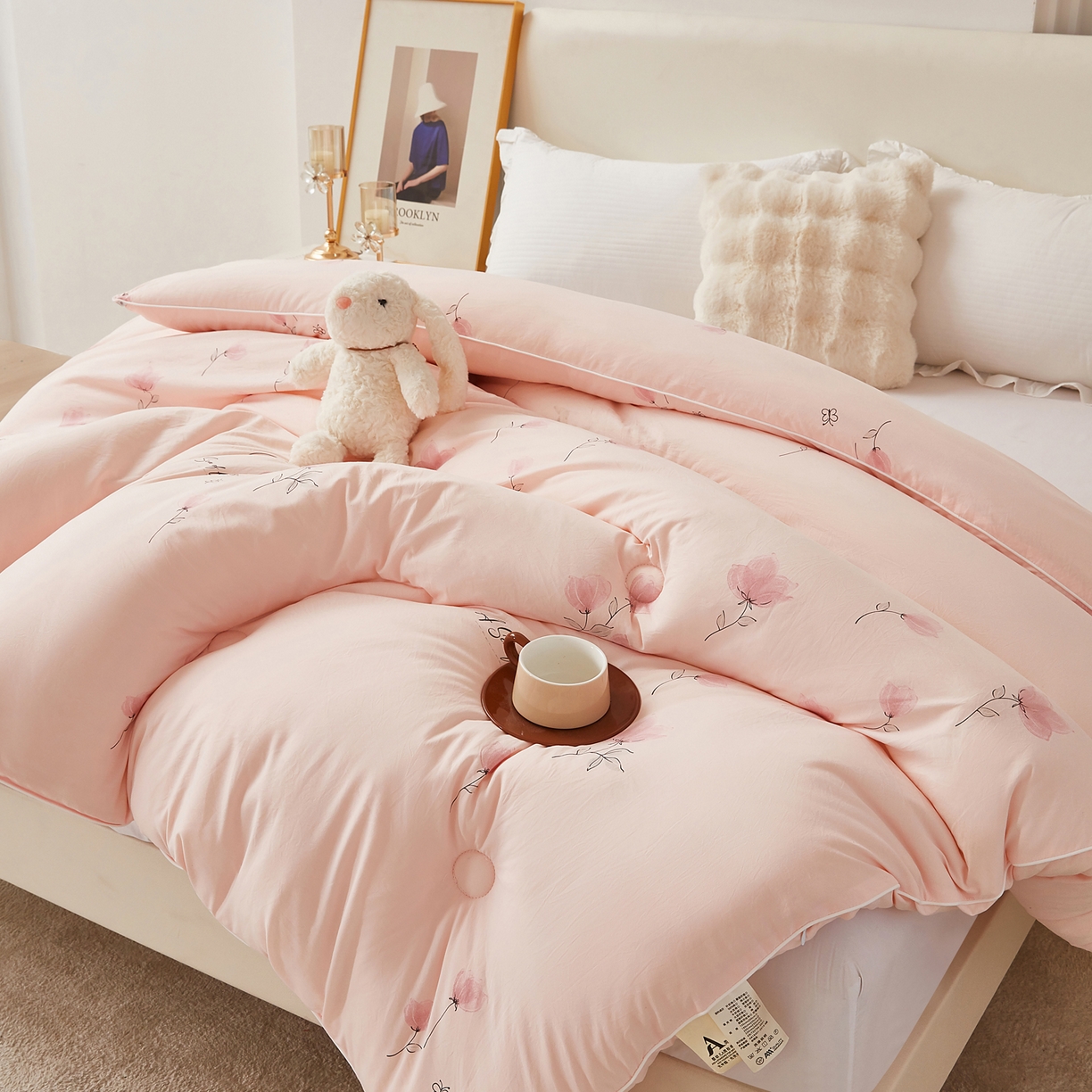 91家纺网 家纺一手货源 找家纺 尊妙被业 2025新款棉小柔大豆被被子被芯春秋被子母被直播批发夏被 虞美人-粉色