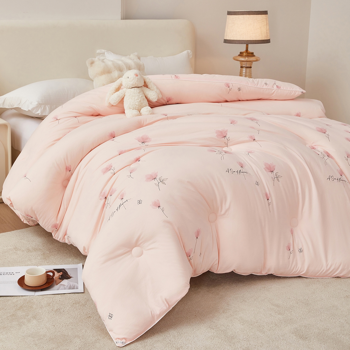 91家纺网 家纺一手货源 找家纺 尊妙被业 2025新款棉小柔大豆被被子被芯春秋被子母被直播批发夏被 虞美人-粉色