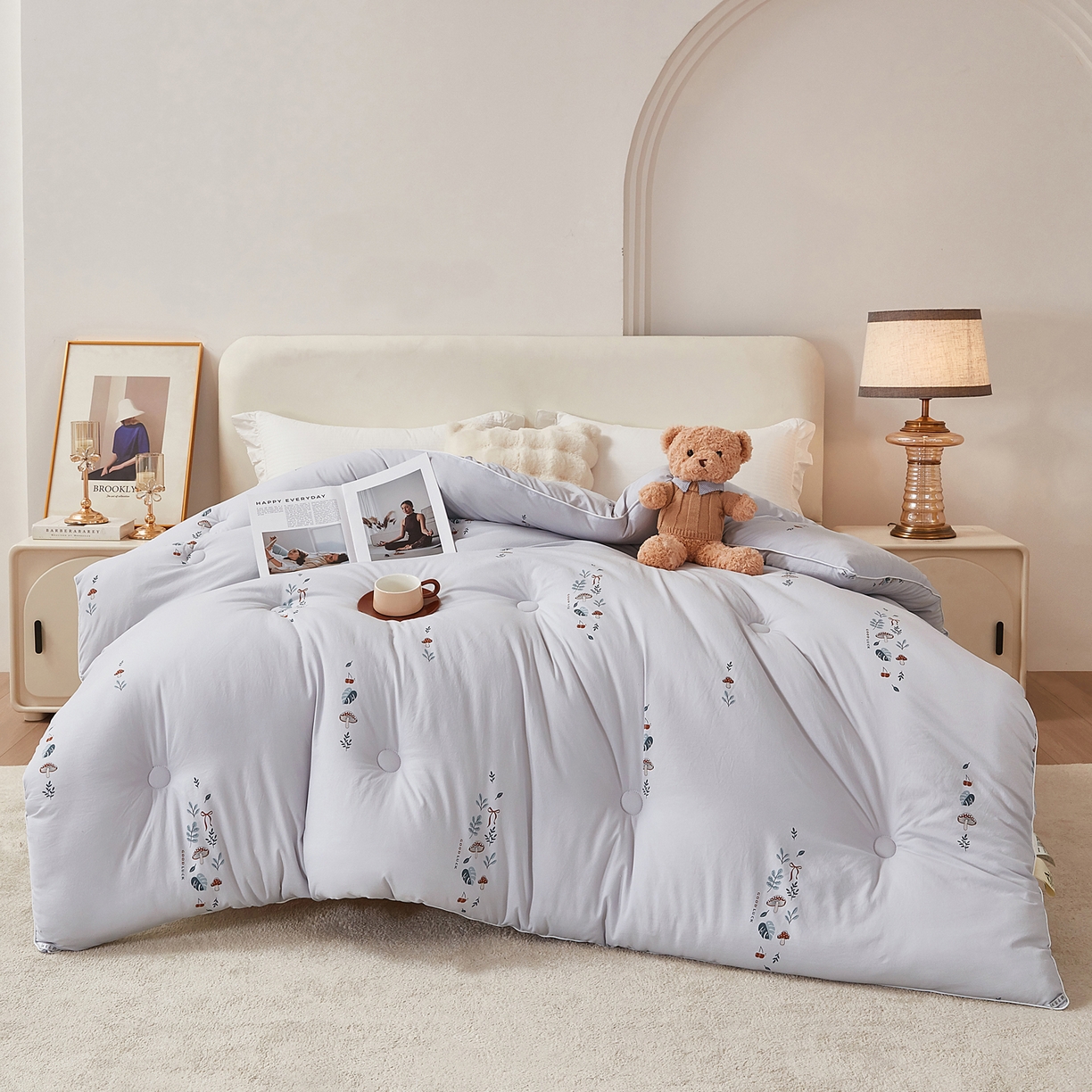 91家纺网 家纺一手货源 找家纺 尊妙被业 2025新款棉小柔大豆被被子被芯春秋被子母被直播批发夏被 春之笙-灰色