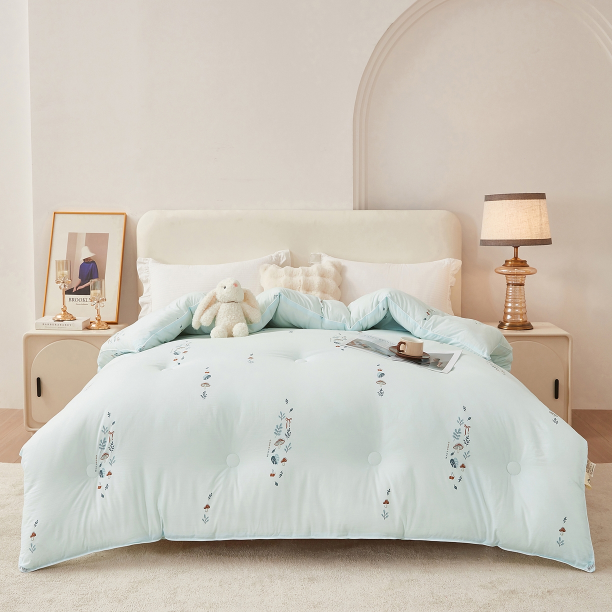 91家纺网 家纺一手货源 找家纺 尊妙被业 2025新款棉小柔大豆被被子被芯春秋被子母被直播批发夏被 春之笙-浅蓝