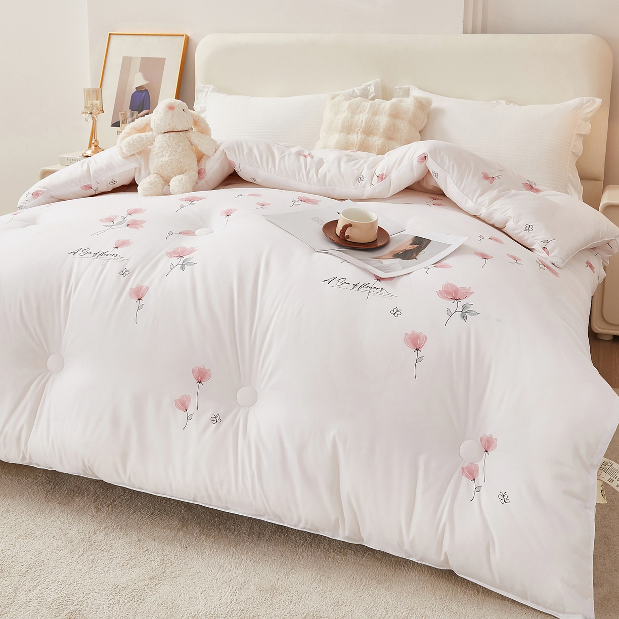 91家纺网 家纺一手货源 找家纺 尊妙被业 2025新款棉小柔大豆被被子被芯春秋被子母被直播批发夏被 虞美人-白色