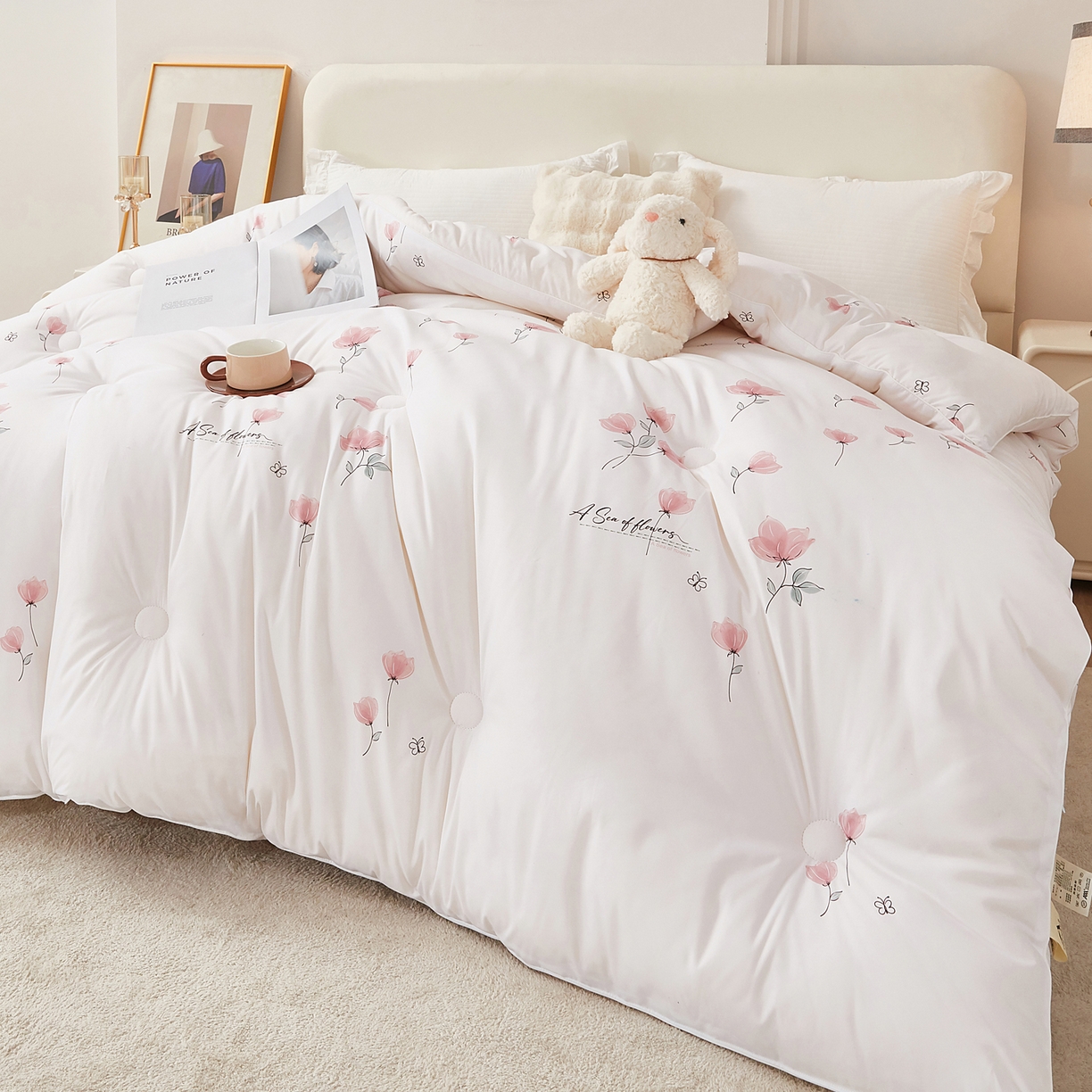 91家纺网 家纺一手货源 找家纺 尊妙被业 2025新款棉小柔大豆被被子被芯春秋被子母被直播批发夏被 虞美人-白色