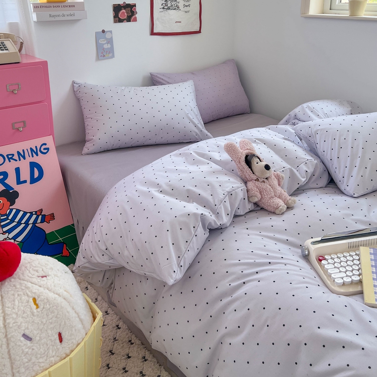 91家纺网 家纺一手货源 找家纺 红嘴企鹅 2025新款云感提花双层纱印花系列四件套 波点灰