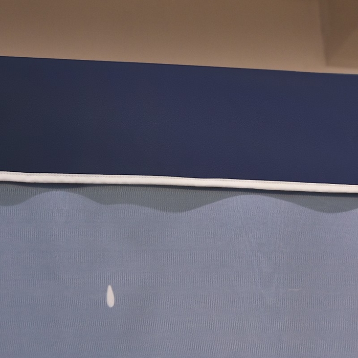 91家纺网 家纺一手货源 找家纺 雪姿家纺 2025新款A类大版印花款物理强遮光纳米技术环保透气超强遮光防蚊学生坐床蚊帐 雨猫精灵