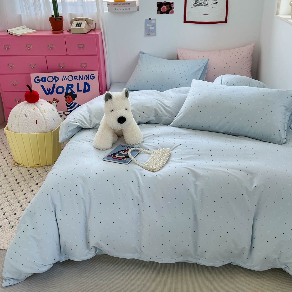 91家纺网 家纺一手货源 找家纺 红嘴企鹅 2025新款云感提花双层纱印花系列四件套 波点蓝