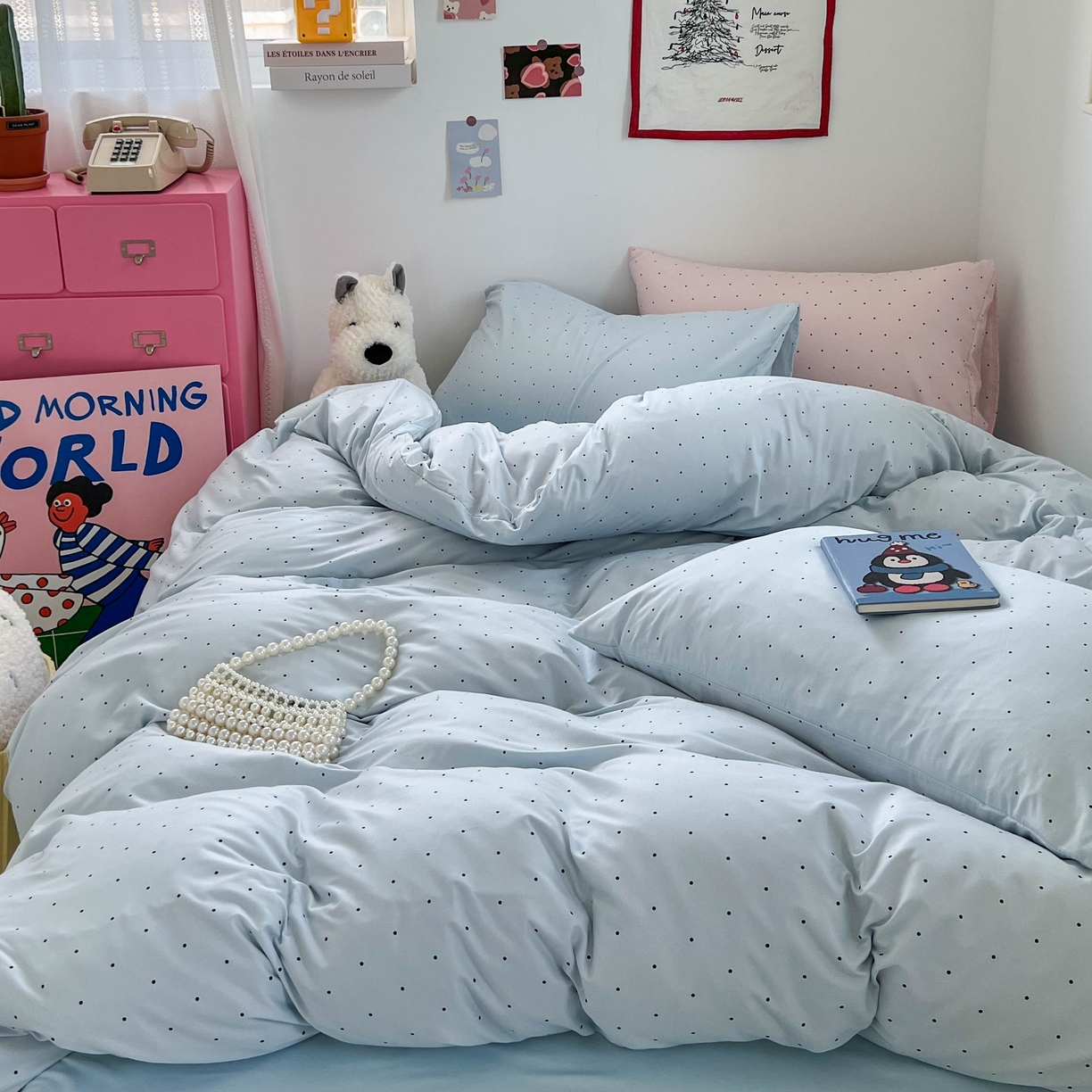 91家纺网 家纺一手货源 找家纺 红嘴企鹅 2025新款云感提花双层纱印花系列四件套 波点蓝