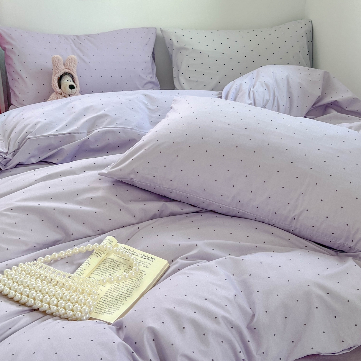 91家纺网 家纺一手货源 找家纺 红嘴企鹅 2025新款云感提花双层纱印花系列四件套 波点紫