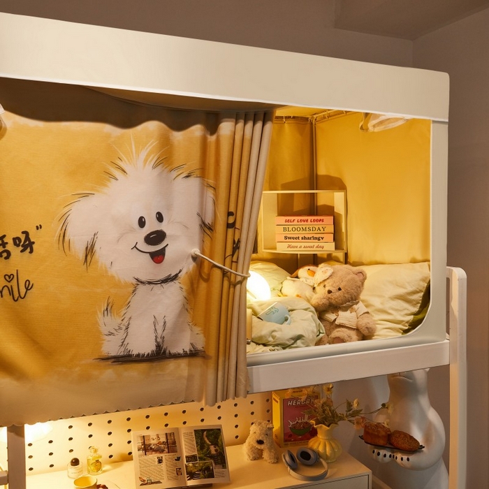 91家纺网 家纺一手货源 找家纺 雪姿家纺 2025新款A类大版印花款物理强遮光纳米技术环保透气超强遮光防蚊学生坐床蚊帐 快乐小汪