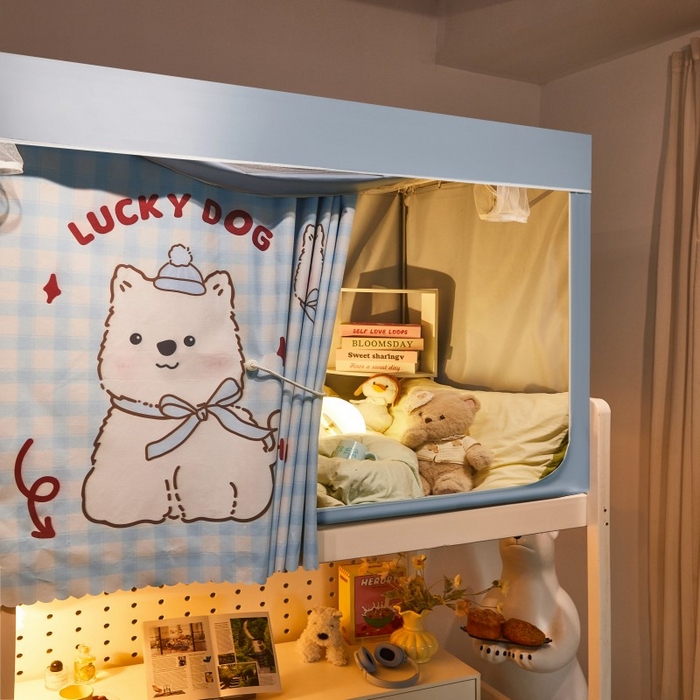 91家纺网 家纺一手货源 找家纺 雪姿家纺 2025新款A类大版印花款物理强遮光纳米技术环保透气超强遮光防蚊学生坐床蚊帐 幸运狗