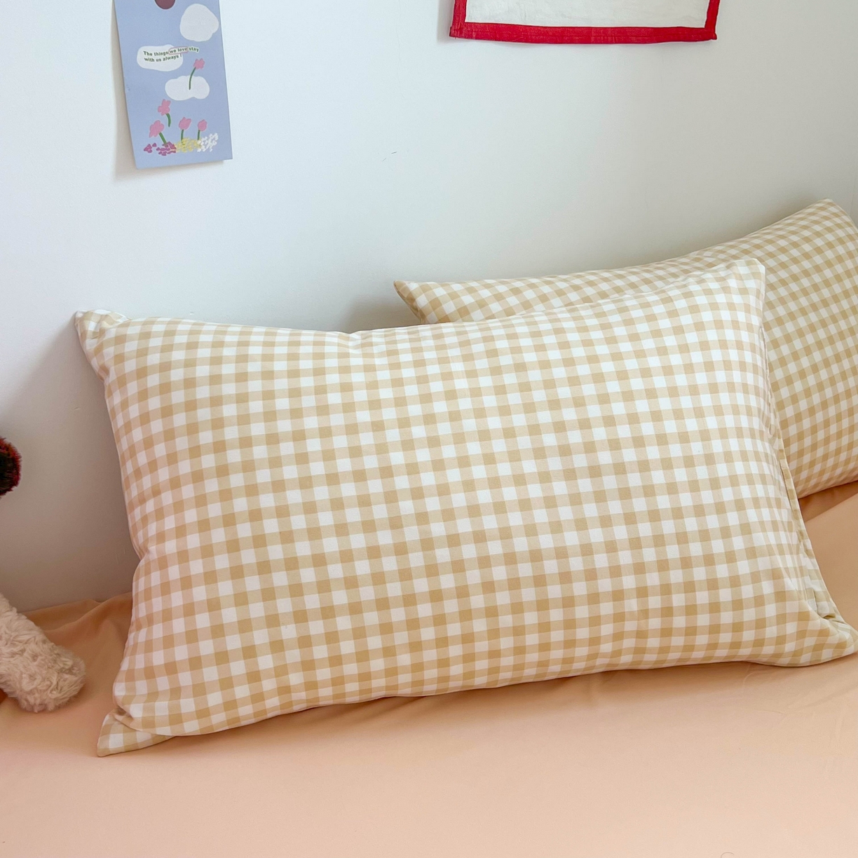 91家纺网 家纺一手货源 找家纺 红嘴企鹅 2025新款云感提花双层纱印花系列四件套 格子咖