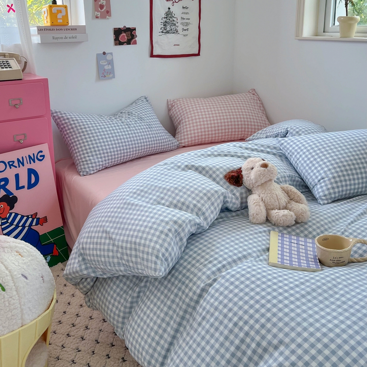 91家纺网 家纺一手货源 找家纺 红嘴企鹅 2025新款云感提花双层纱印花系列四件套 蓝格