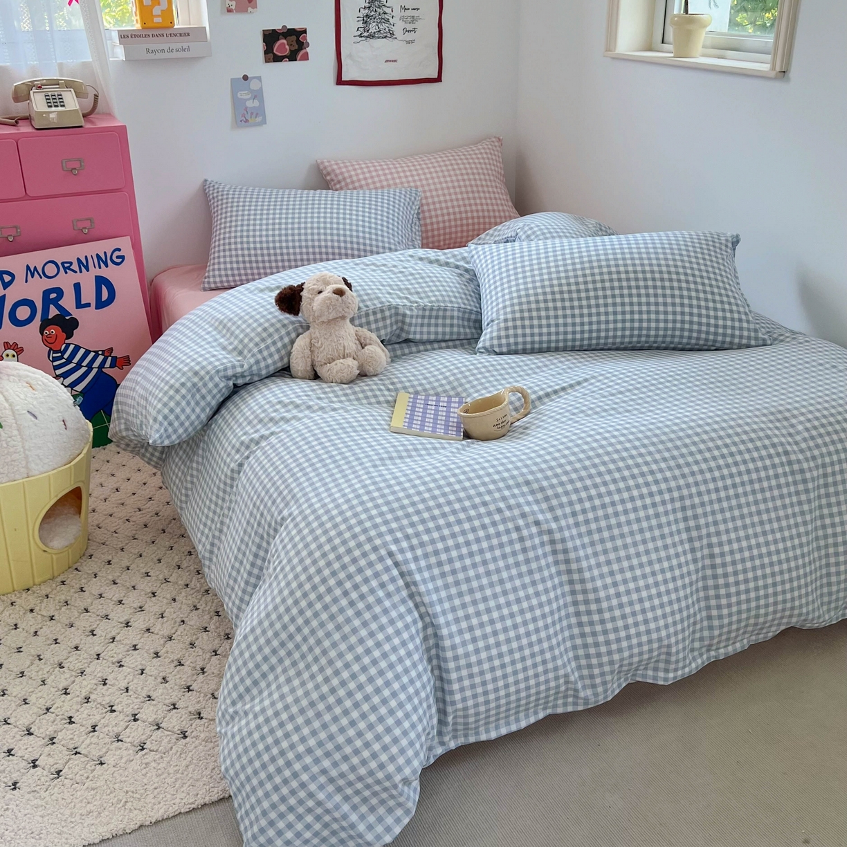 91家纺网 家纺一手货源 找家纺 红嘴企鹅 2025新款云感提花双层纱印花系列四件套 蓝格