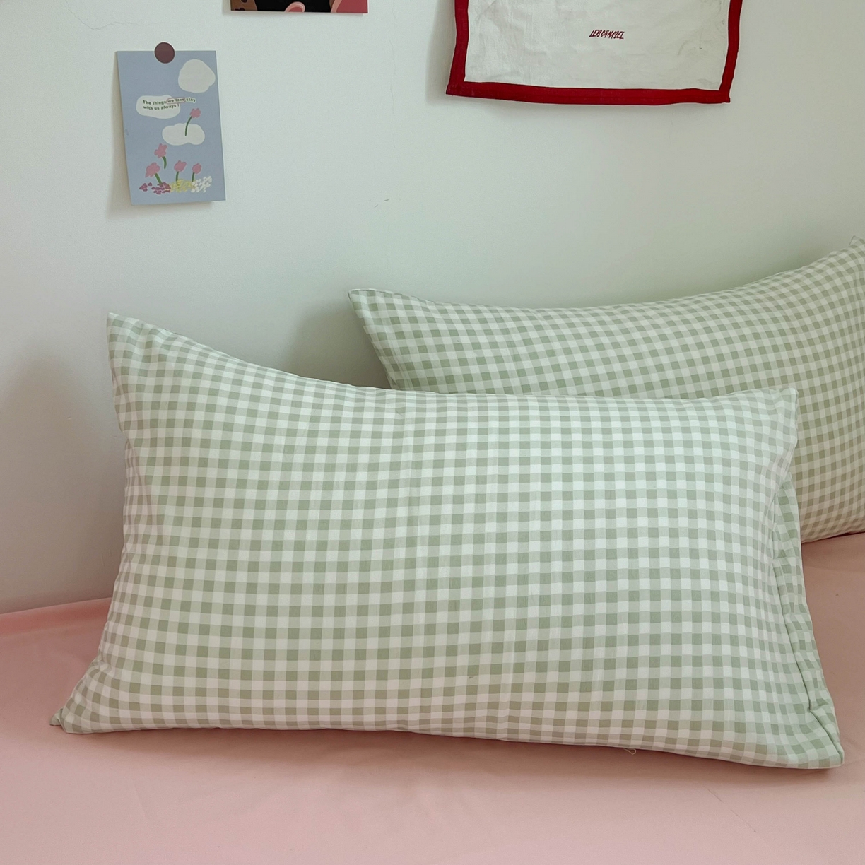 91家纺网 家纺一手货源 找家纺 红嘴企鹅 2025新款云感提花双层纱印花系列四件套 绿格