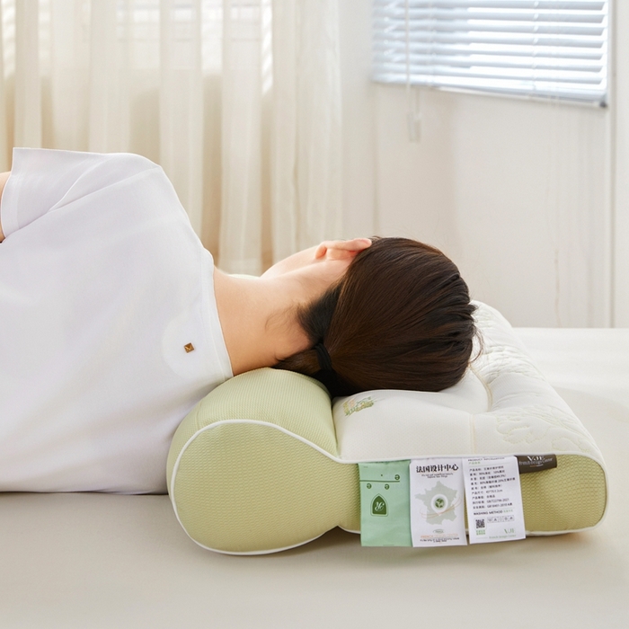 91家纺网 家纺一手货源 找家纺 大熊枕芯 2025新款亲肤舒适艾草牵引枕枕头枕芯 艾草牵引枕 45x70cm/只