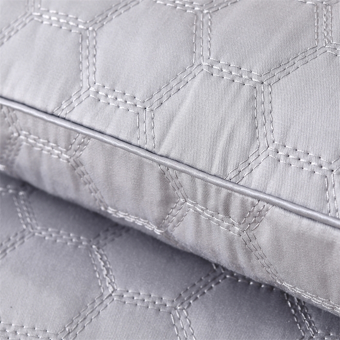 91家纺网 家纺一手货源 找家纺 大熊枕芯 2025新款简约绗绣全荞麦壳枕芯枕头荞麦枕枕头枕芯 简约绗绣荞麦枕-灰色 48x74cm/只