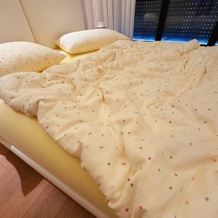 91家纺网 家纺一手货源 找家纺 8+8 2025新款全棉A类母婴级抗菌有氧全棉双层纱亲肤全棉小清新印花三件套四件套 简约款-蜡笔画