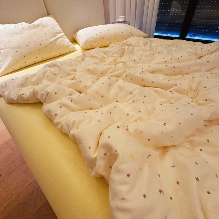 91家纺网 家纺一手货源 找家纺 8+8 2025新款全棉A类母婴级抗菌有氧全棉双层纱亲肤全棉小清新印花三件套四件套 简约款-蜡笔画