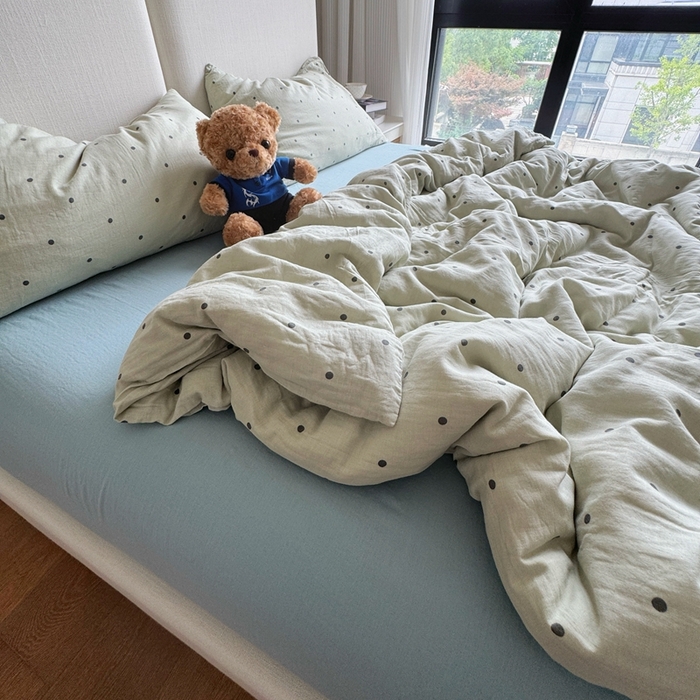 91家纺网 家纺一手货源 找家纺 8+8 2025新款全棉A类母婴级抗菌有氧全棉双层纱亲肤全棉小清新印花三件套四件套 简约款-海盐拿铁