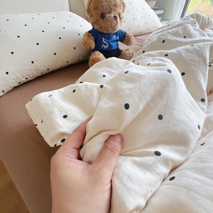 91家纺网 家纺一手货源 找家纺 8+8 2025新款全棉A类母婴级抗菌有氧全棉双层纱亲肤全棉小清新印花三件套四件套 简约款-赫本