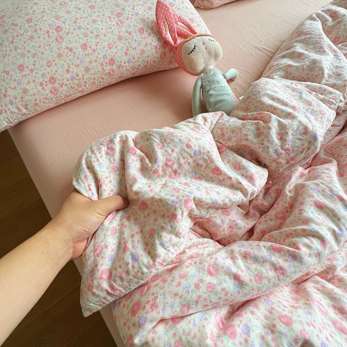 91家纺网 家纺一手货源 找家纺 8+8 2025新款全棉A类母婴级抗菌有氧全棉双层纱亲肤全棉小清新印花三件套四件套 简约款-花镜