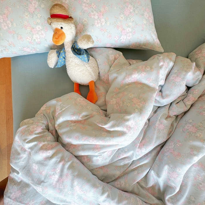 91家纺网 家纺一手货源 找家纺 8+8 2025新款全棉A类母婴级抗菌有氧全棉双层纱亲肤全棉小清新印花三件套四件套 简约款-莱茵河畔