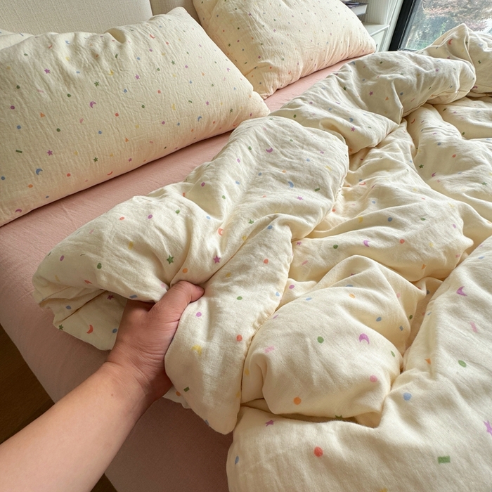 91家纺网 家纺一手货源 找家纺 8+8 2025新款全棉A类母婴级抗菌有氧全棉双层纱亲肤全棉小清新印花三件套四件套 简约款-浅熙