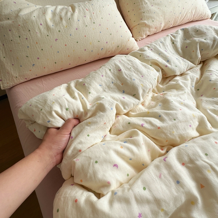 91家纺网 家纺一手货源 找家纺 8+8 2025新款全棉A类母婴级抗菌有氧全棉双层纱亲肤全棉小清新印花三件套四件套 简约款-浅熙