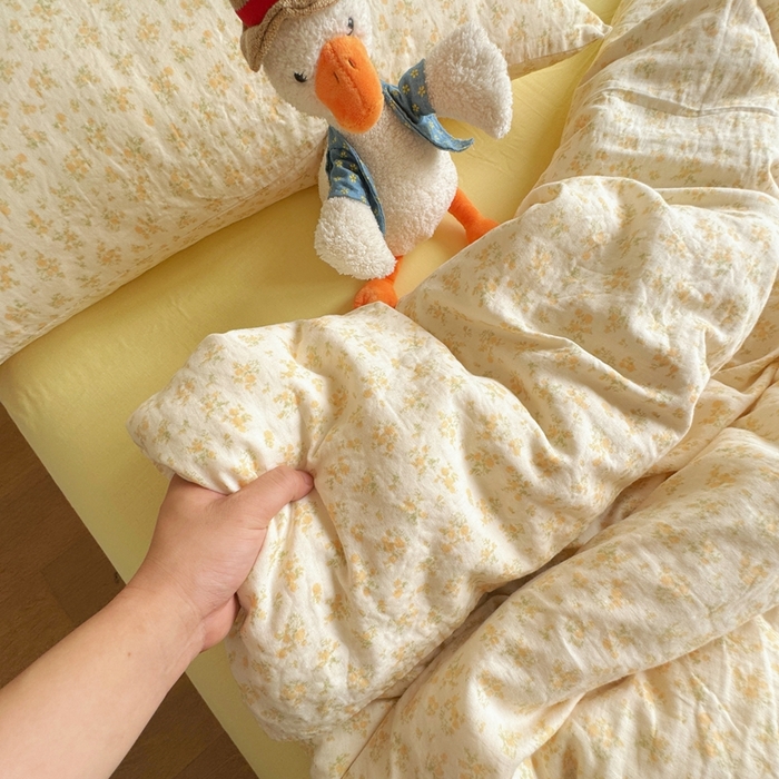 91家纺网 家纺一手货源 找家纺 8+8 2025新款全棉A类母婴级抗菌有氧全棉双层纱亲肤全棉小清新印花三件套四件套 简约款-晴天