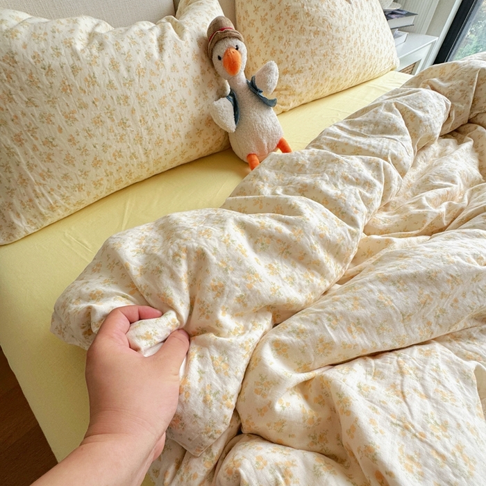 91家纺网 家纺一手货源 找家纺 8+8 2025新款全棉A类母婴级抗菌有氧全棉双层纱亲肤全棉小清新印花三件套四件套 简约款-晴天